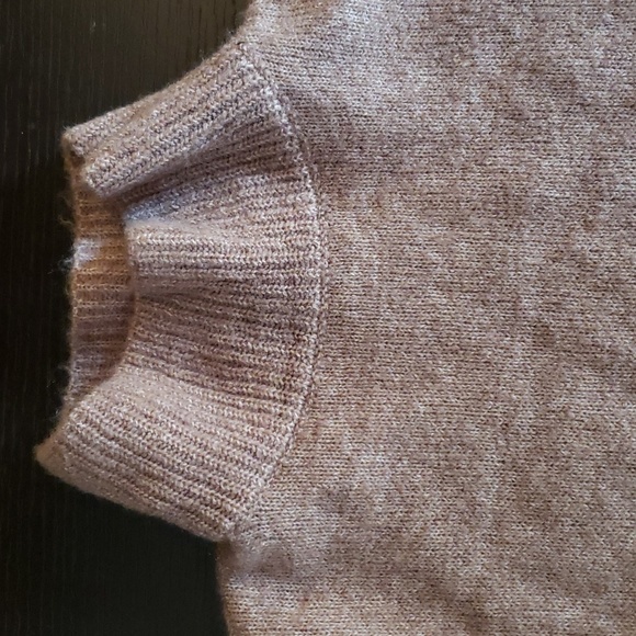 Vero Moss | Tan Oversized Mock Neck Sweater | Women's S | NWOT - Picture 4 of 5